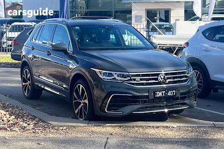Grey 2024 Volkswagen Tiguan SUV 162TSI R-LINE 4WD