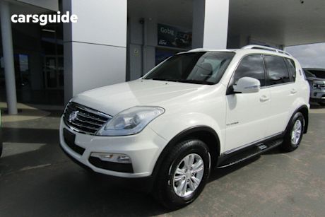 White 2014 Ssangyong Rexton Wagon Sx (4X4)