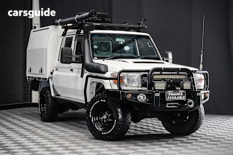 White 2015 Toyota Landcruiser Double Cab Chassis Gxl (4X4)