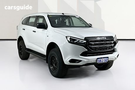 White 2022 Isuzu MU-X Wagon Ls-M (4X4)