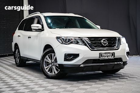 White 2020 Nissan Pathfinder Wagon St (2Wd)