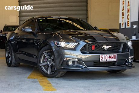 Grey 2017 Ford Mustang Coupe Fastback Gt 5.0 V8