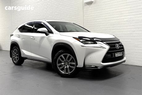 White 2015 Lexus NX300H Wagon Luxury Hybrid (Awd)