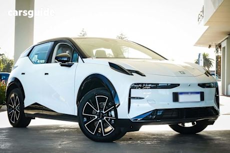 White 2024 Zeekr X Wagon (Rwd)