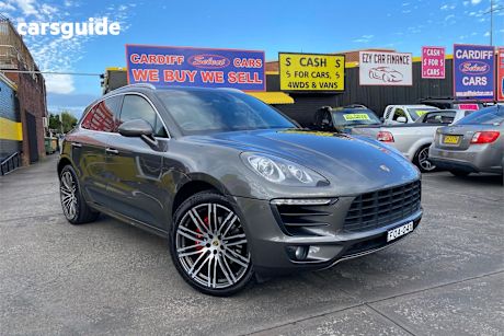 Grey 2015 Porsche Macan Wagon S Diesel