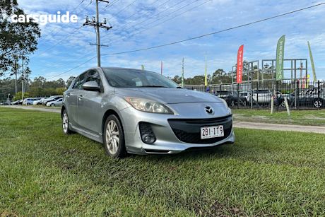 Silver 2012 Mazda 3 Hatchback Maxx Sport