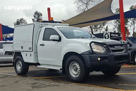 White 2017 Isuzu D-MAX Cab Chassis Sx (4X4)