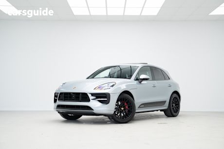 Silver 2021 Porsche Macan Wagon Gts