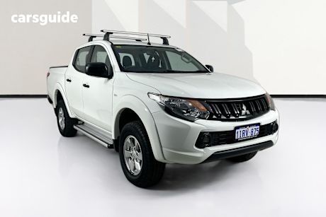 White 2017 Mitsubishi Triton Dual Cab Utility Glx Plus (4X4)