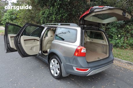 2008 Volvo XC70 Wagon 3.2