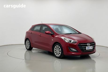 Red 2015 Hyundai I30 Hatchback Active