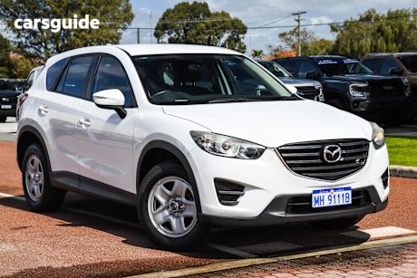 White 2016 Mazda CX-5 SUV MAXX F
