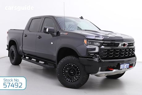 Grey 2024 Chevrolet Silverado Crew Cab Pickup 1500 Zr2