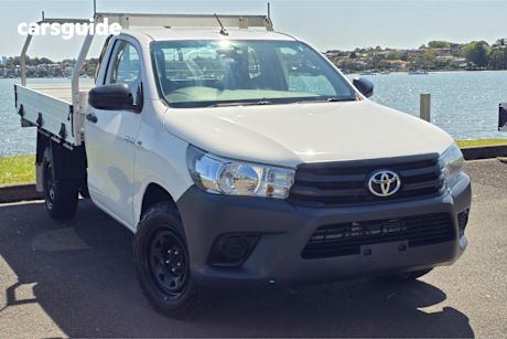 White 2017 Toyota Hilux Ute Tray WORKMATE R