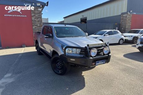 Silver 2016 Toyota Hilux Ute Tray SR 4X4