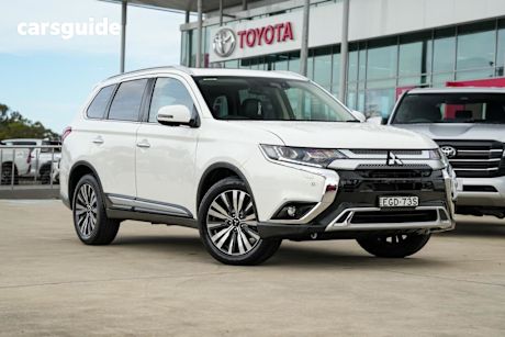 2019 Mitsubishi Outlander Wagon Exceed 7 Seat (Awd)