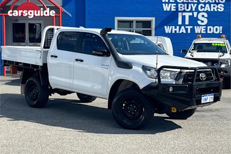 White 2021 Toyota Hilux Ute Tray SR 4X4