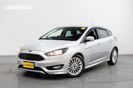 Silver 2018 Ford Focus Hatchback Sport
