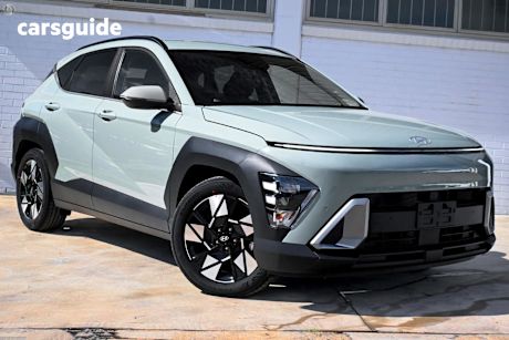 Green 2025 Hyundai Kona SUV ELITE F