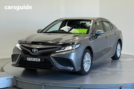 Silver 2023 Toyota Camry Sedan ASCENT F
