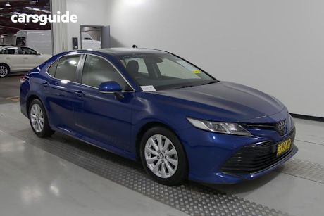 Blue 2018 Toyota Camry Sedan Ascent