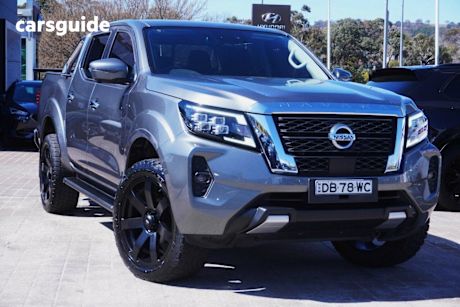 Grey 2021 Nissan Navara Dual Cab Pick-up St (4X2)