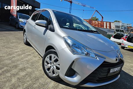 Silver 2018 Toyota Yaris Hatchback Ascent