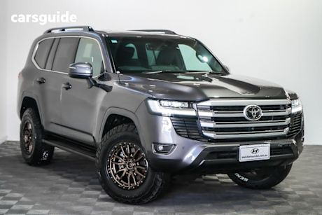 Grey 2024 Toyota Landcruiser Wagon Lc300 Vx (4X4)