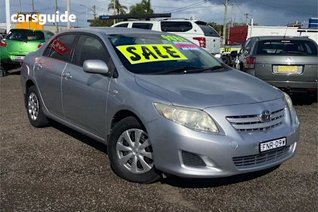 Silver 2008 Toyota Corolla Sedan Ascent