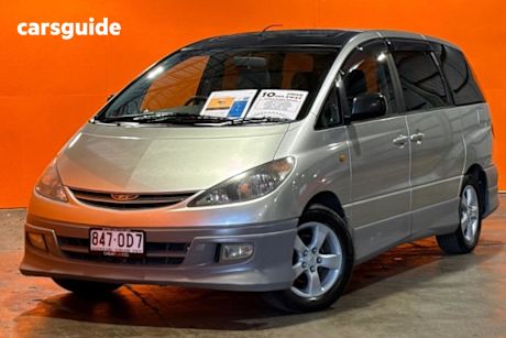 Silver 2000 Toyota Estima Wagon