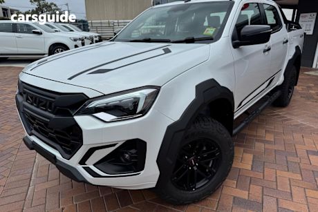 White 2025 Isuzu D-MAX Ute Tray BLADE 4X4
