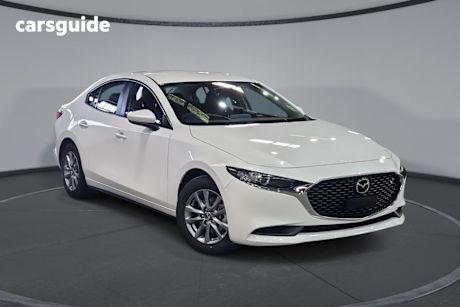 White 2025 Mazda Mazda3 Sedan G20 PURE F