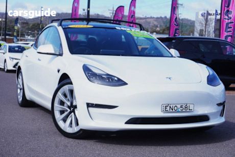 White 2021 Tesla Model 3 Sedan Long Range Awd