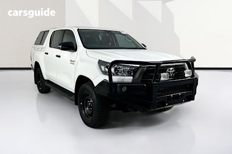 White 2021 Toyota Hilux X Cab Pickup Sr Hi-Rider (4X2)
