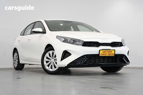 White 2024 Kia Cerato Hatch S F
