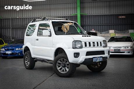 White 2018 Suzuki Jimny SUV SIERRA 4X4