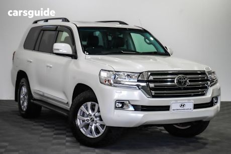 White 2019 Toyota Landcruiser Wagon Lc200 Sahara (4X4)
