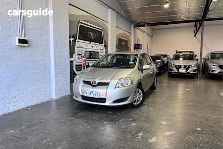 Silver 2007 Toyota Corolla Hatchback Ascent