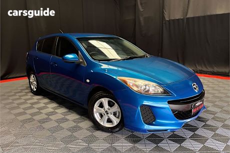 Blue 2013 Mazda 3 Hatchback Neo