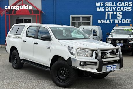 White 2019 Toyota Hilux Ute Tray SR 4X4