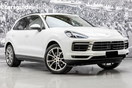 White 2019 Porsche Cayenne SUV 4X4