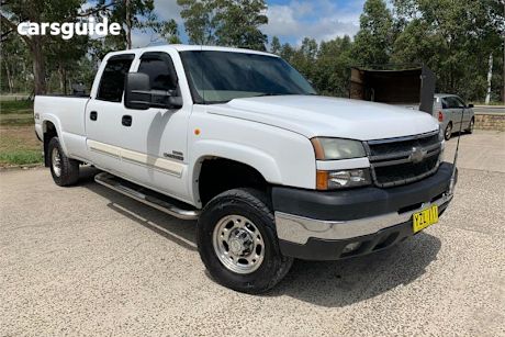 White 2007 Chevrolet Silverado Ute Tray 2500HD