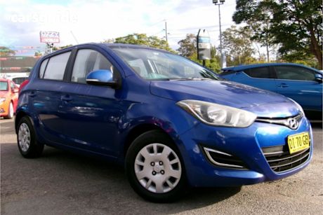 Blue 2013 Hyundai I20 Hatchback Active