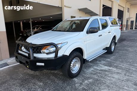 White 2016 Mitsubishi Triton Dual Cab Utility Glx (4X4)