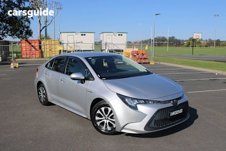 Silver 2020 Toyota Corolla Sedan ASCENT SPORT HYBRID F