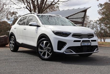 White 2023 Kia Stonic Wagon Gt-Line