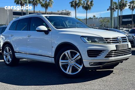 White 2017 Volkswagen Touareg Wagon V8 Tdi R-Line