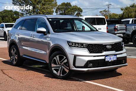 Silver 2021 Kia Sorento SUV SPORT+ 4X4