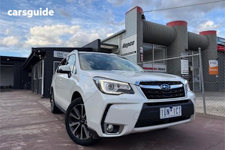White 2016 Subaru Forester Wagon 2.0Xt Premium