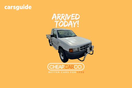 White 2002 Ford Courier Cab Chassis Gl (4X4)